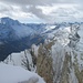 Blick über den zerrissenen SW-Grat zum Monte Disgrazia und den Bergeller Granitriesen Foto: Dani