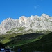 Scheijenfluhe und L drunter der Schijenzahn im Abendlicht. Der rechte Gipfel: Stock (mit Schnaggulka-Route durch die grosse Verschneidung)