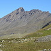Refuge du Viso, Pic Traverse (2993) e Colle Selliere verso l'alta Val Pellice.
