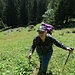 Steil die schon bekannte Wiese empor,...