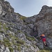Im Anstieg zum Kesseljoch. Stelle II im Kamin. Steiles und recht luftiges Gelände. Kommt auf dem Bild nicht raus.