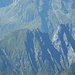 La cresta tra la Forca 2140m a Nord del Pizzo Pianca e la Cima di Sassina (entrambe appena fuori dalla foto), per quanto mi riguarda il tratto al centro della foto è inviolabile.