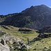 Alpe Maccagno con il Monte della Meia: traverseremo a sinistra per entrare nel canale NW (non visibile in questa foto)