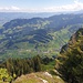 Fernsicht über Vorderthal und der Ostschweiz