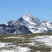 <b>Il Pizzo Tambo visto da Sandböda (2640 m).</b>