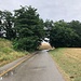 Bei Buchillon geht es erst wieder ins Hinterland