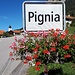 <b>Pignia, frazione di 123 abitanti di Andeer.<br />Arrivo a Pignia alle 7:50, dopo 127,5 km d’auto, compresa una sosta caffè di 10 min. </b>
