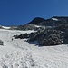 Die Verhältnisse auf dem Restgletscher waren heute gut. Der Anstieg war mit Bergschuhen möglich, trotz Nachtfrost.