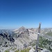 Das Windschiefe Kreuz schön vor dem Hochvogel