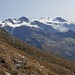 Spettacolare poggio prativo a quota 2700 mt circa da cui già splende tutto il gruppo montuoso del Monte Rosa. 