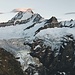 Schreckhorn mit oberem Grindelwald Gletscher vom Chrinnenhorn aus gesehen