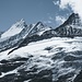 erster Blick hinauf zum Schreckhorn