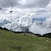 Im Aufstieg von Kriška planina zum Sedlo Razor - Talblick entlang der Lifttrasse.