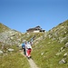 Die Wedelhütte wird erreicht. Die Wandergruppe kehrte hier ein, ich dagegen nutzte die Zeit für einen Abstecher auf den Marchkopf.