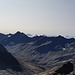 Keeseck und Alplesspitze, im Hintergrund die Dolomiten.