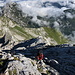 Im Aufstieg zum Mangart - Hier wieder in einem kurzen gesicherten/Klettersteig-Abschnitt.