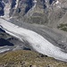 Bovalhütte vom Munt Pers aus (Foto 2019) mit dem stark zurückgegangenen Morteratschgletscher. Links die Gletscherzunge des Persgletschers, der heute nicht mehr bis zum Morteratschgletscher reicht