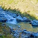 Solche Pools gibt es viele hier im Val Fümegn. 