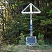 Helenachappali: nur noch das Holzkreuz erinnert daran, dass hier mal eine Kapelle stand