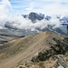 Mäderhorn und -licke und unser genussvoll "eroberter" Gipfel auf 2946 Metern;
auch Wolfgang zeigt seine Freude