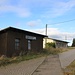 Haltestelle Burkersdorf, Gesamtüberblick mit gepflasterter Ladestraße