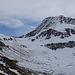 Weiter in Richtung Fuorcla Starlera war es mehrheitlich schneebedeckt. Da ich mit Trailrunning Schuhe unterwegs war, bin ich nicht weiter gelaufen.