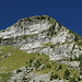 Il Pizzo Bidensc osservato dal Rifugio Alpe di Giümela