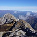 Kreuzung Abstieg zum Rifugio Rossi über das Vallone dell'Inferno. Um zum Pizzo delle Saette zu gelangen, folgt man dem Weg Richtung Rifugio del Freo.