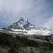 Am Morgen kann das Matterhorn noch in seiner ganzen Pracht bewundert werden
