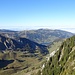 Gipfelblick zum Schwarzsee runter, dahinter der Schwyberg