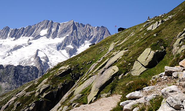 Bergseehütte mit einem Teil der Winterberg-Kette