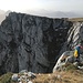 wir staunen: überm Felskessel (der Siglereflüe) zwischen Niderhore und -Nordgipfel hängt eine Slackline