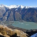 il Lago di Mezzola e l'Alpe di Pero visti dalla cresta NE del Berlinghera