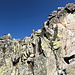 Im Aufstieg zur Świnica / Svinica - Das letzten Stück zum Gipfel (links) führt relativ luftig über ein kurzes Gratstück.