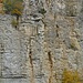 Die Wände legen eine Abfolge zahlreicher Kalksteinschichten offen - Geologen haben über 300 einzelne Schichten gezählt.