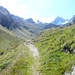 Salendo verso il Col Loson