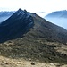 Südlich führt der Bergkamm zum Pizzo Erra.