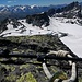 Blick vom Petit Mont Calme auf die gegenüberliegende Seite des Gletschers Grand Désert.<br />Der Grat auf dem Bild beginnt links beim Col de Cleuson und endet rechts beim Col de Louvie.
