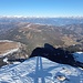 Blick über die Lüsener Alm hinweg zu den Zillertaler Alpen
