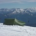 Vaude Power Lizard UL 2-3. Wiegt zwar nur 1,4kg, Zu zweit geht es gut. Zu dritt würde ich es nur für den absoluten Notfall verwenden.