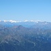 Die Ortlergruppe mit Cevedale (3769 m), Königsspitze (3851 m), Monte Zebru (3735 m) und Ortler (3905 m).