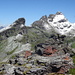 Chalchstöckli-Gipfel und Hanenstock, dahinter der Kärpf