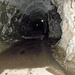 270 Mter sachlecht beleuchtetes Tunnel