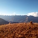 Beim Abstieg auf etwa 3700m der Blick nach Norden zur Vilcabamba-Kette