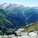 Am Aufstieg zum Pass d'Uffiern - Schöner Blick ins Val di Carassino, darüber das Adula-Massiv