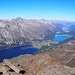 Blick auf die Oberengadiner Seen: Vorne Silsersee, mittig Silvaplana & Lej da Champfèr, hinten St. Moritzersee