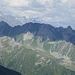 Zoomaufnahme zum gegenüberliegenden Bergkamm