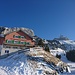 Berggasthaus Risi unter blauem Himmel