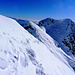 Il tratto di cresta dopo il Passo del Gatto: la cima del Magnago Settentrionale è completamente sepolto dalla neve
