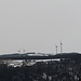 Hinter den Windkraftanlagen Auf der Platte der Kandel